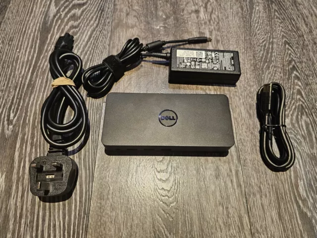 Dell D3100 Docking Station 3 Ultra HD Triple Video Laptop Hub Pc Windows