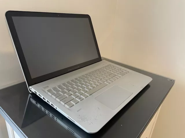 HP ENVY Laptop 1tb HDD, 6gb RAM, 2.1-3.4GHz AMD Quad-Core, 15.6in Touchscreen