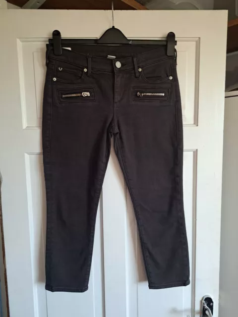 Pantalones de mezclilla recortados ""Casey"" gris oscuro envejecidos cintura baja súper ajustados talla