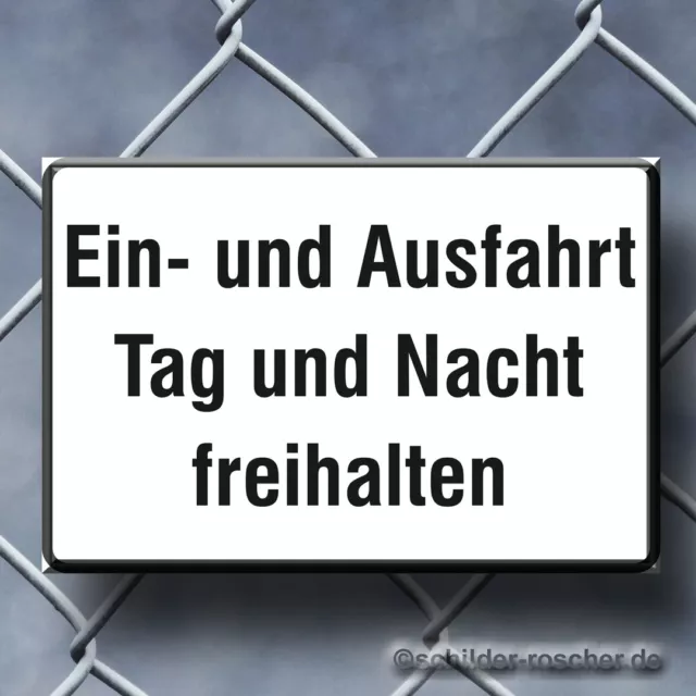 Schild Ein- und Ausfahrt Tag und Nacht freihalten - Alu 3 mm, 297x210 mm