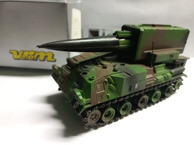 SOLIDO, les 2 missiles hot G + D militaire, METAL KAKI pour le blindé VAB / AMX