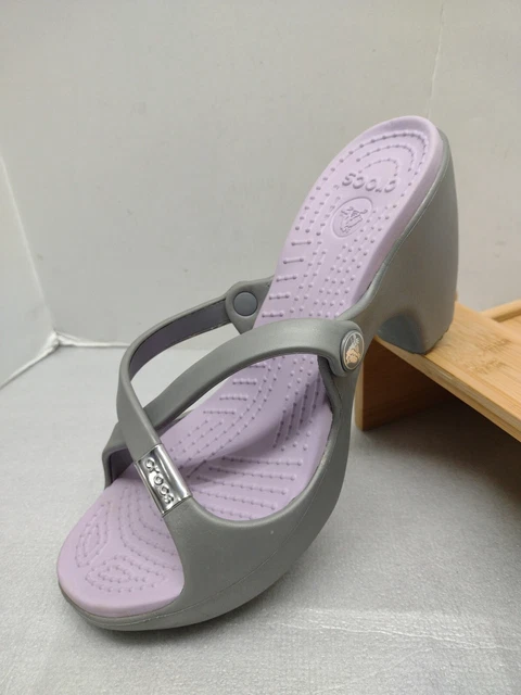 Crocs Cyprus IV Chunky Cone Cuban Heel Strappy Sandal Dove Grey Lavender Size 10