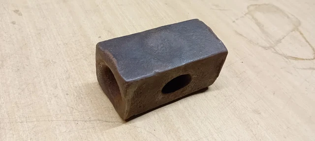 N° 675 Outillage OLD TOOL HAMMER ancien marteau