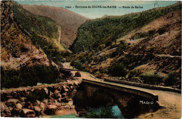 CPA Env. de DIGNE-les-BAINS Route de Barles (683689)