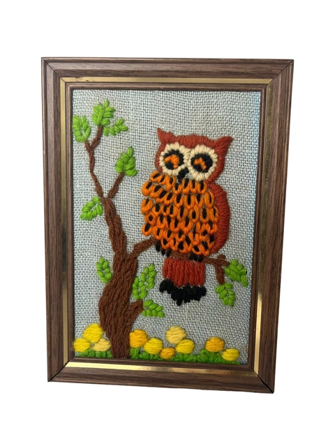 Arte de pared enmarcado MCM búho de colección — marco bordado con aguja cosido 5x7