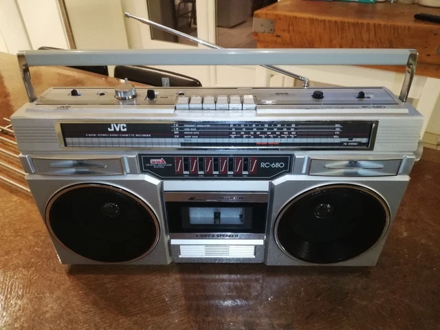 HITACHI TRK-8290E GHETTOBLASTER BoomBox Stereo Cassette Player Radio