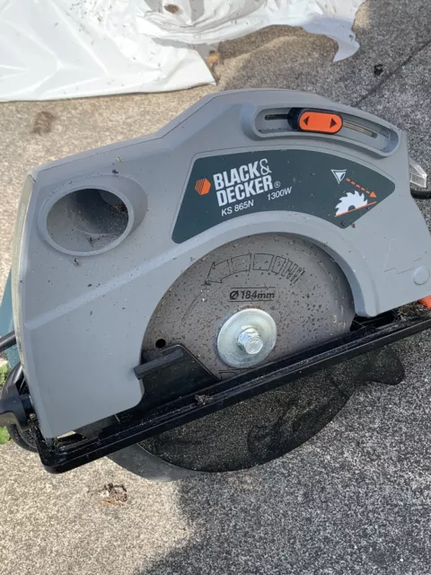 BLACK AND DECKER KS865N 1300W CORDED CIRCULAR SAW 240v