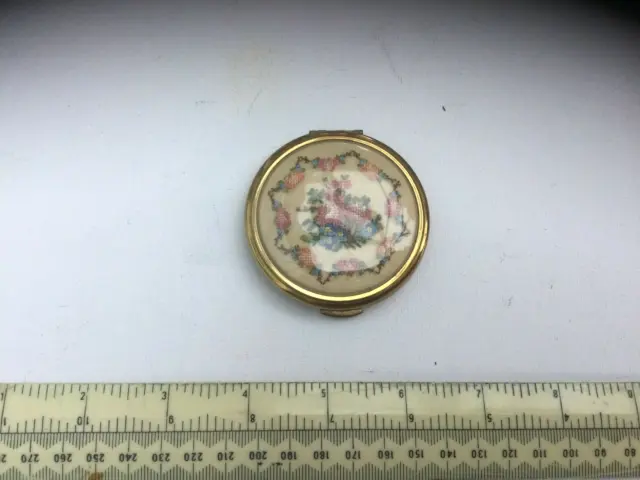 KIGU PETITE needle point powder compact 1960s?