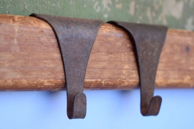 Pair Of Victorian Picture Rail Hooks old vintage antique painting hook peg hang