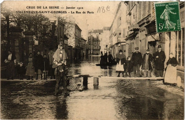 CPA AK VILLENEUVE-St-GEORGES - La Rue de Paris (390452)