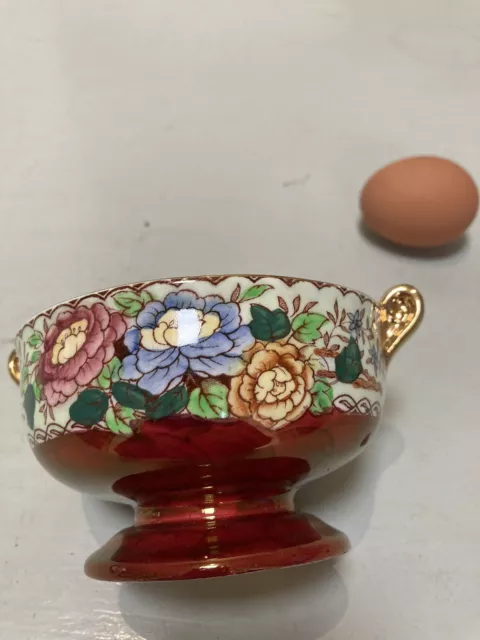 Maling lustre ware small gilded 'Peony Rose' footed dessert bowl with handles 3