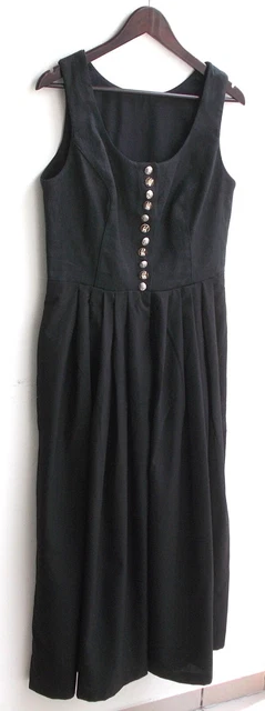 Dirndl tradizionale da donna senza maniche nero, top lino taglia 44