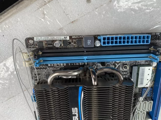 ASUS E45M1-I DELUXE DDR3 SATA3 USB3 Motherboard  in good condition!!! 3