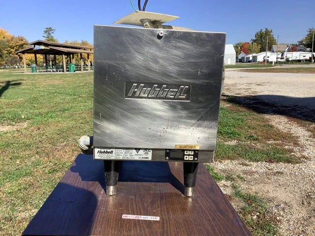 Hot Water Heater Booster Hubbell 240V  1ph Tested