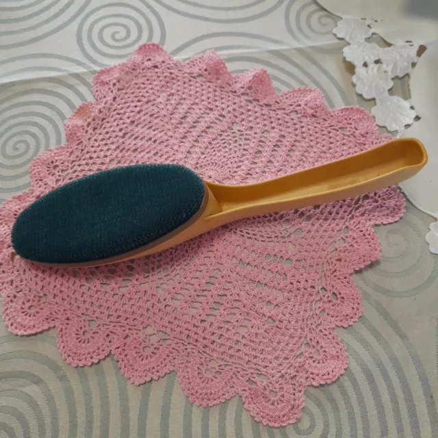 Vintage / Retro Plastic Handle Cloths Brush Made In Italy