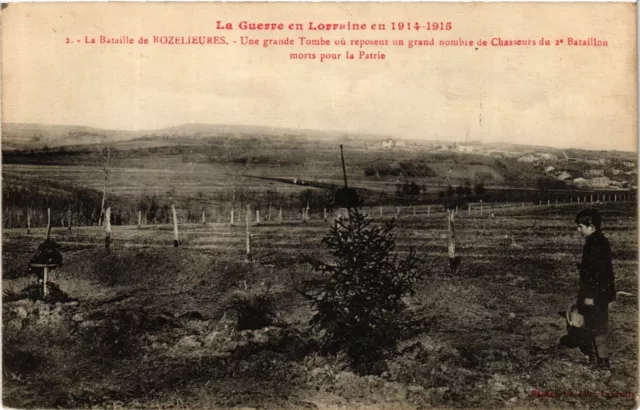 CPA Militaire, Le Bataille de Rozelieures - Une grande Tombe ou reposen (277890)