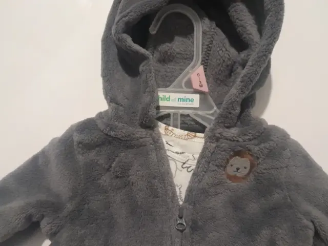 New Carters Baby Infant 3pc Set Size 0-3 Months Gray Pants Hooded Jacket