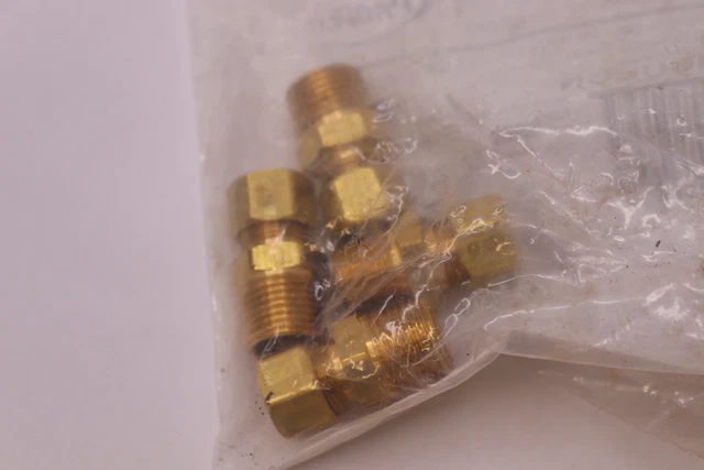 (4-Pk) ProFlo Complete Adapter 3/8" OD x 3/8" MIP PFXMCUCCN