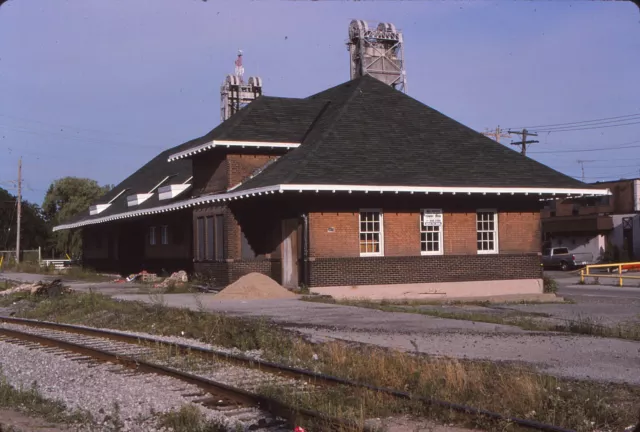 CN Port Colborne,Ont                        Orig Col Slide