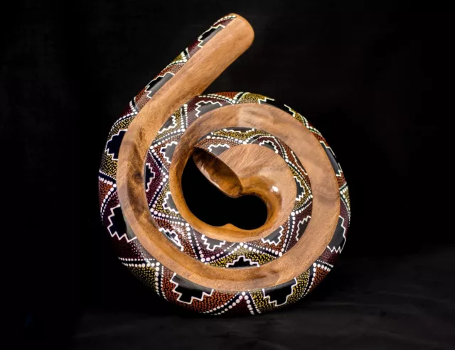 Didgeridoo Rundform Instrument Naturmaterialien Reisetasche Spirale Australien