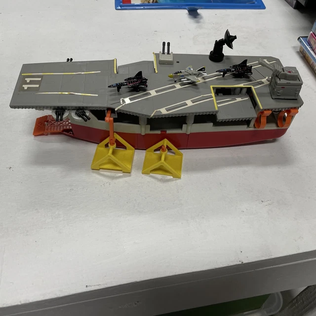 VINTAGE MICRO MACHINES Aircraft Carrier Playset (Galoob, 1988) W/ 3