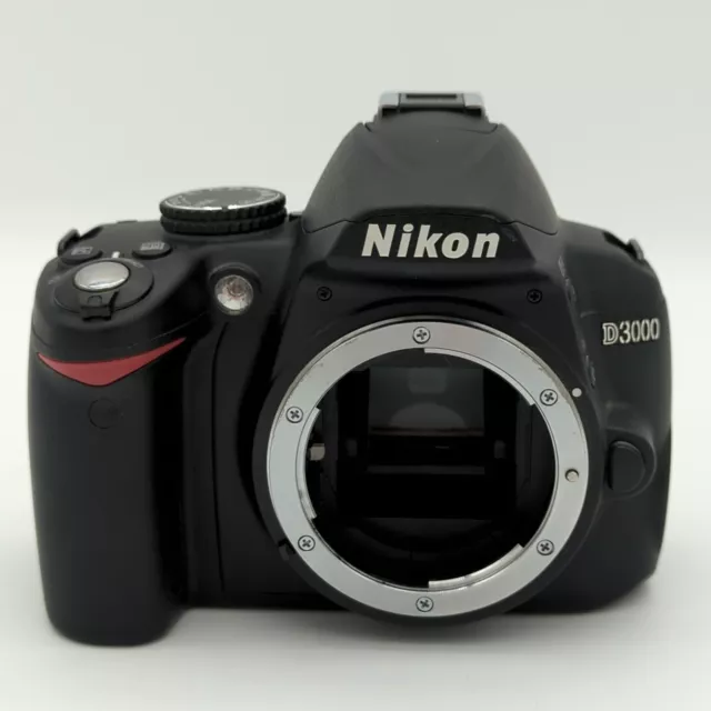 Broken Nikon D3000 10.2MP Digital SLR DSLR Camera Body Only