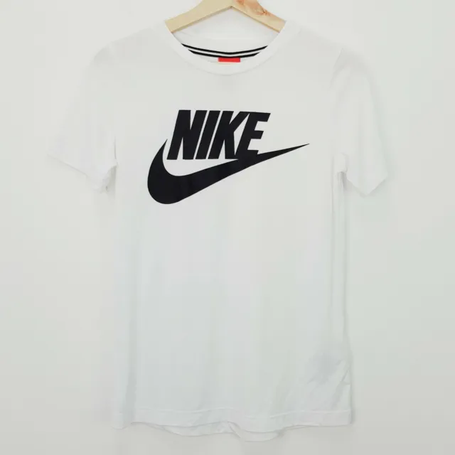 NIKE Womens Size XS or 8 Essential Women's Logo S/S T-Shirt Top