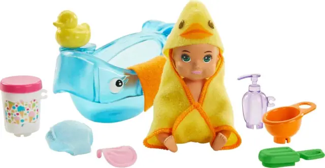 Skipper Babysitters Inc. Feeding and Bath-Time Playset with Color-Change Baby Do