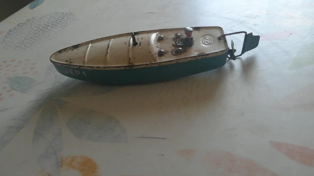 Jouet Ancien JEP En Tôle – Broc Et Pichet Vert, Bateau Bord De Mer, France