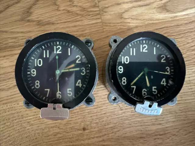 Russische Panzeruhr Borduhr Flugzeuguhr  UdSSR Militär 2 Stück