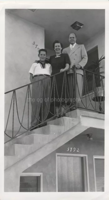 MID CENTURY FAMILY Vintage FOUND PHOTO bw FREE SHIPPING Original Portrait 97 6 V