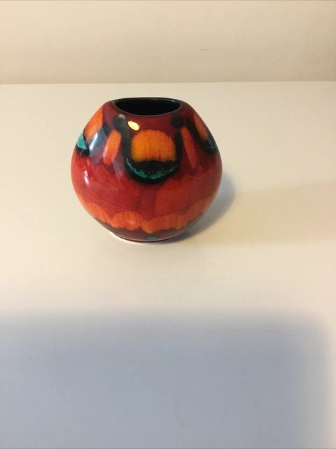 Poole Volcano 10cm Purse Vase