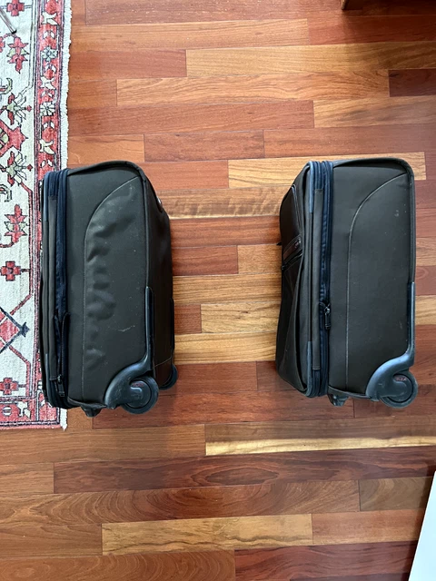 Tumi Used Luggage Carry on Great Condition 8