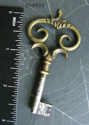 Antique Skeleton Key - Fine Ornate Brass Top - More Unusual Rare Old Keys Here!