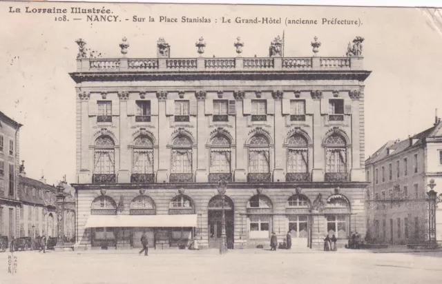 CPA 54 NANCY Sur la Place Stanislas Le Grand Hotel (Old Prefecture)