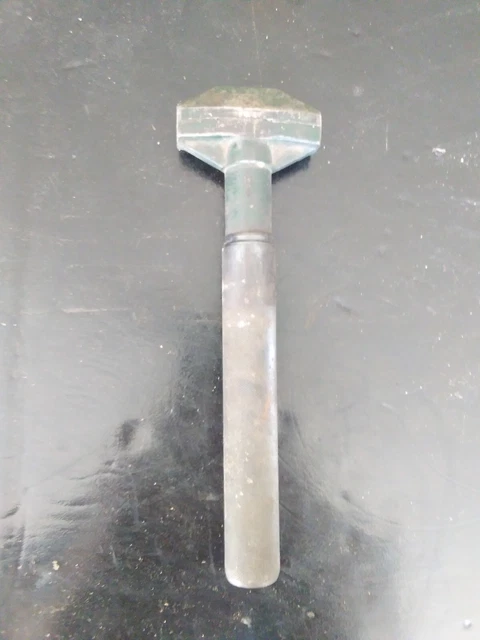ANCIEN ÉTAU À main de serrage d'établi outil bricolage. EUR 20,00