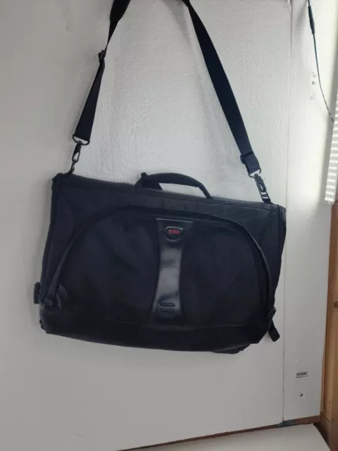 TUMI T-Tech Nylon Tri-Fold Carry On Garment Bag Luggage Suitcase Travel