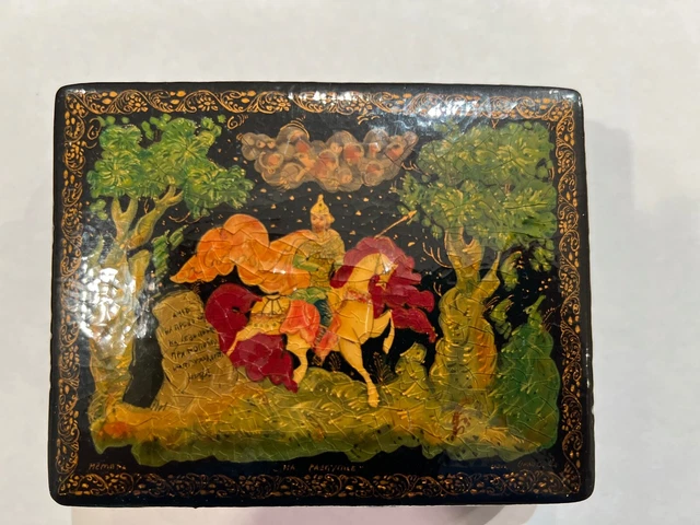 Authentic Russian Lacquer box Hand Painted Signed