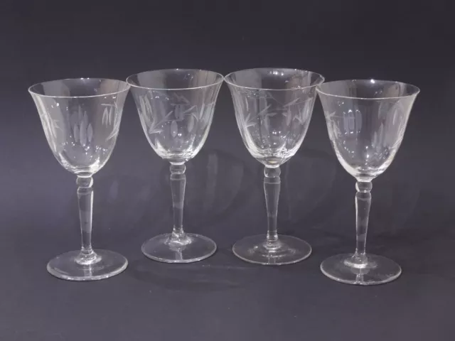 / 6gred - 4 X Antique Design Vin Verre - Vintage - Touches Décoratives - 15,3 CM