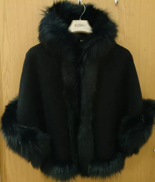 Navy Kids Girls Fluffy Faux Fur Hooded Winter Cape Coat Poncho Sz L 8-10 Years