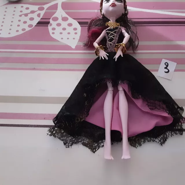 Poupée Monster High N3