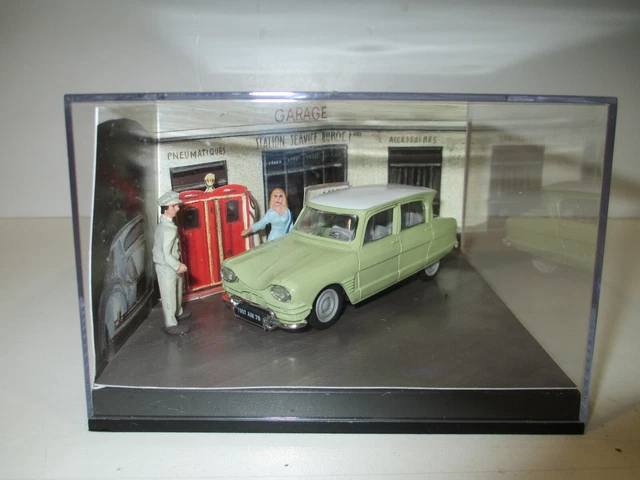 Citroen ami 6 1961 à la pompe boite miniature voiture