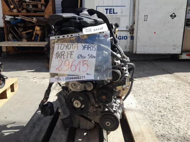 MOTORE COMPLETO TOYOTA Yaris Serie 1KR-FE 51KW 69CV 1KRFE benzina 10 (14 1750100