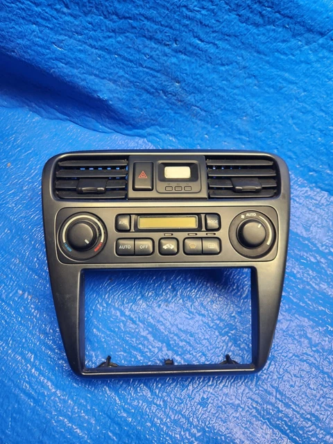 1998-2000 Honda Accord Dash Vent Bezel Climate Control Heater A/C S84-A400M