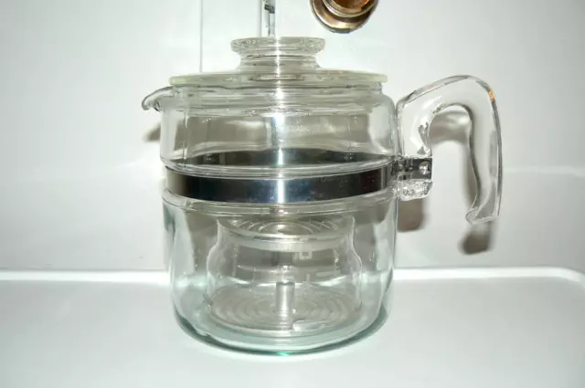 Vintage PYREX Flameware Glass Percolator 9 Cup Coffee Pot 7759-B Complete  Set and More for Sale in Champaign, IL - OfferUp