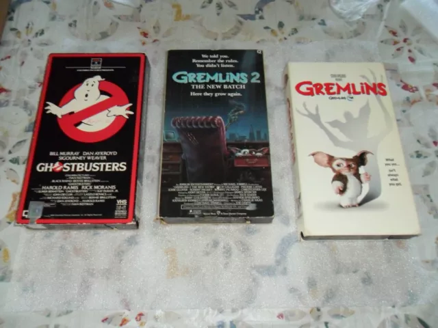 LOT OF 3 VHS Gremlins , Gremlins 2 & Ghostbusters