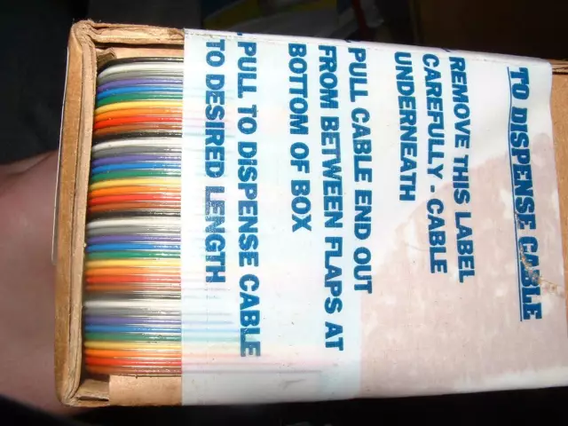 30.5m 100ft 40 way colour coded ribbon cable Thomas & Betts 201-40 28AWG 3