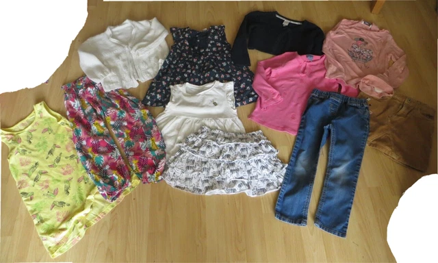 GIRLS 4-5 YEARS CLOTHES BUNDLE, Dress, Trousers, Tops,Skirt,Shrug,Jeggings