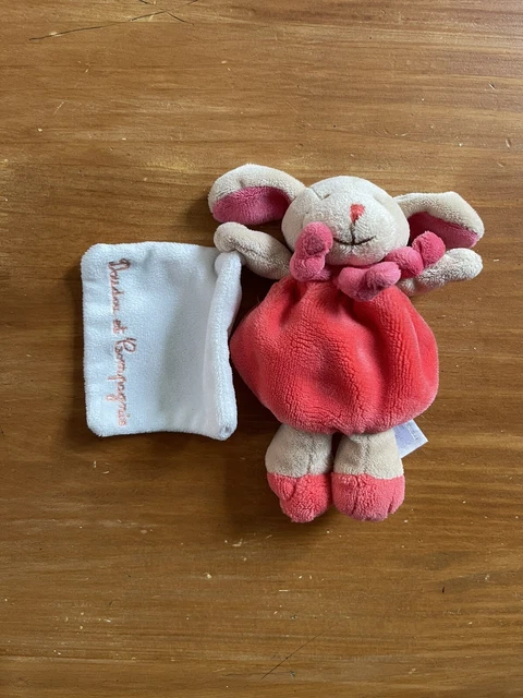 0/  Chien DOUDOU ET COMPAGNIE Lapin rose carré plat blanc Cueillette Mouchoir