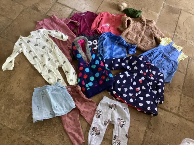 Pacchetto pratico vestiti per bambine, 12-18 mesi, 12+ articoli